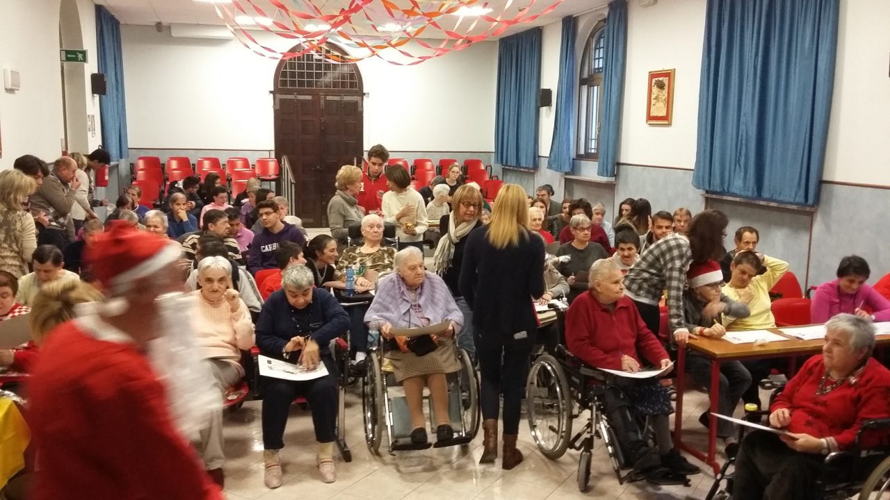 Le ragazze – tombola di Natale 2016 – Zonta Club Alessandria